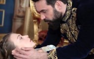 Анна говорит Махмуду, что ее сердце отдано другому